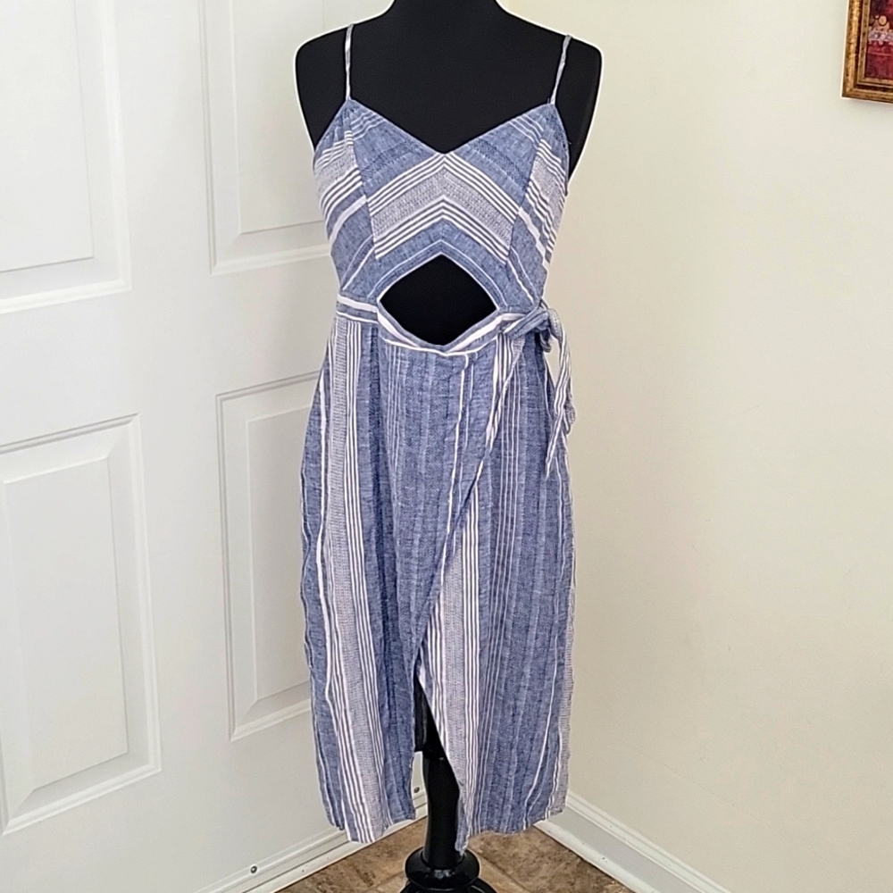 🌟Express Striped Cut-Out Dress🌟